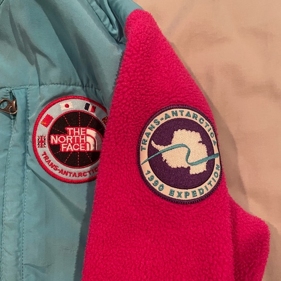 Limited Edition The North Face pink and blue Denali jacket size small - Picture 2 of 4